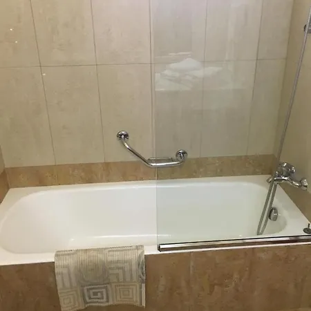 Coloma Pefkos * Πεύκος