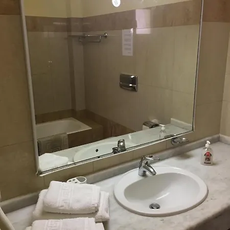 Coloma Pefkos Πεύκος